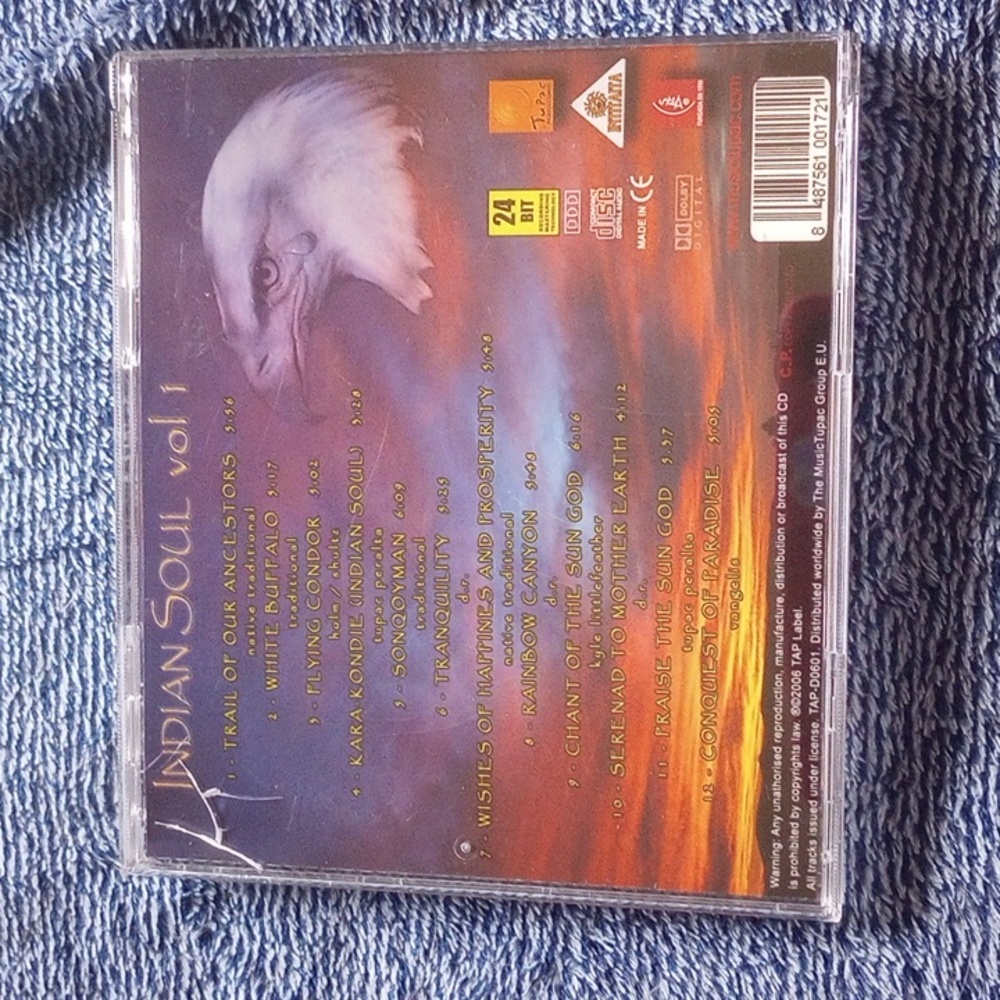 Indian Soul Volume 1, The Eagle Cries, Instrumental Song of the Native American - Picture 3 of 4